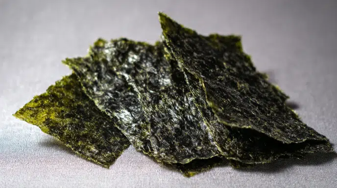 Nori (Dried Seaweed Sheets)